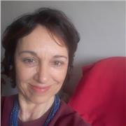 Je crée et mets en pratique des méthodes éducatives et pédagogiques pour des enfants et ados de 4 à 17 ans souvent bilingues et/ou dysfonctionnels dans leurs apprentissages.
J'accompagne également l'excellence dans le parcours scolaire et la progression d